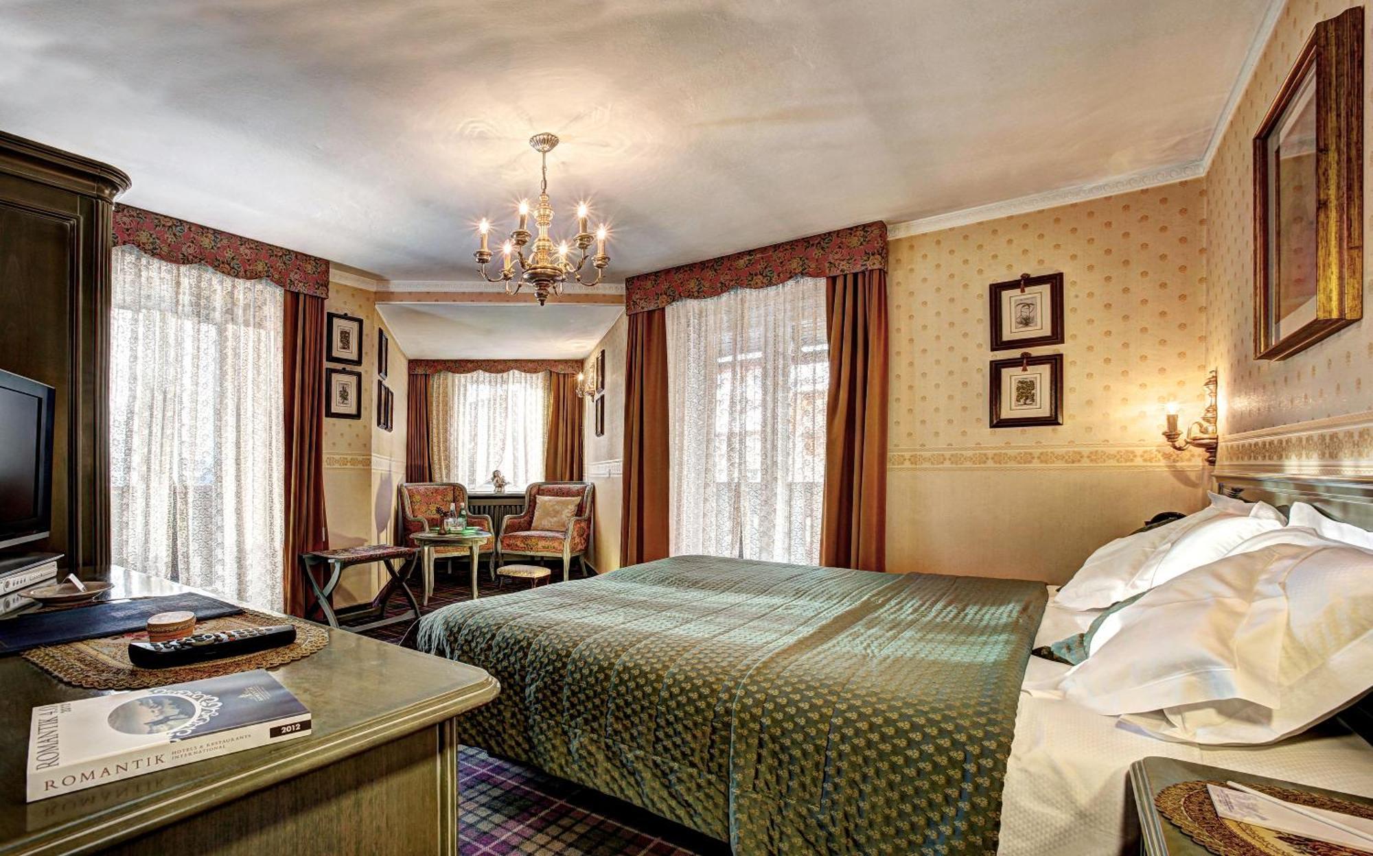 Hotel Regina 산마르티노디카스트로차 외부 사진